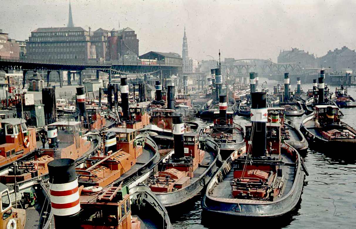 Hamburger Hafen, Dampfschlepper, Schuten, Hafenarbeiter, Schauerleute, U3 Baumwall, Niederbaumbrcke, Hauptkirche St. Katharinen - Jrg Nitzsche