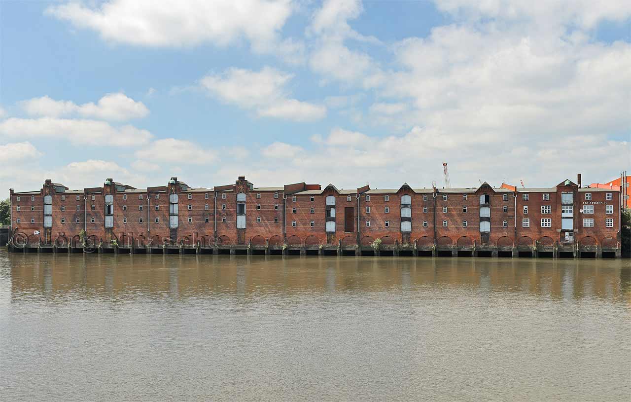 Lagerhaus G, Dessauer Ufer, Dessauer Strae, Saalehafen, Hansahafen, Veddeler Damm, Hafenmuseum Hamburg, KZ-Aussenlager - Jrg Nitzsche