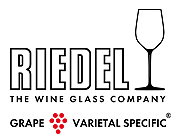 Riedel Weinglser - Ein Weinglas besteht aus 3 Teilen: Kelch, Stiel und Bodenplatte. Ein rebsortenspezifisches Weinglas zeichnet sich durch einen fein abgestimmten Glaskelch aus, der 3 Variablen aufweist: Form, Gre und Durchmesser des Glasrandes. Dieses Weinglas muss die 'Botschaft' des Weines in die Sprache der Sinne bersetzen.