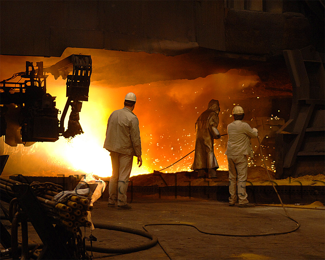 Abstich in Hochofen2 bei ThyssenKrupp in Duisburg-Bruckhausen.